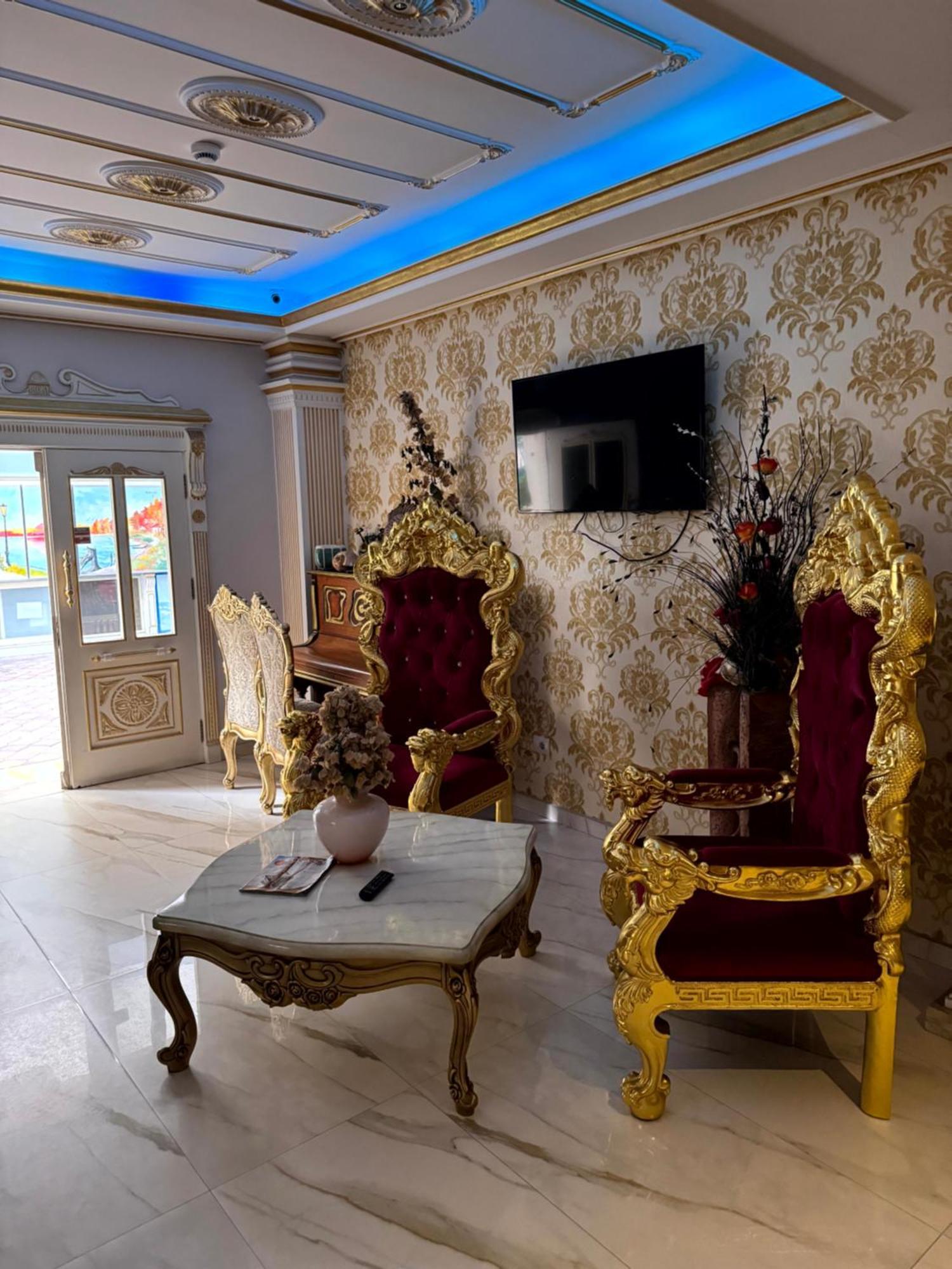 Hotel Antalya - Beach Durrës Extérieur photo